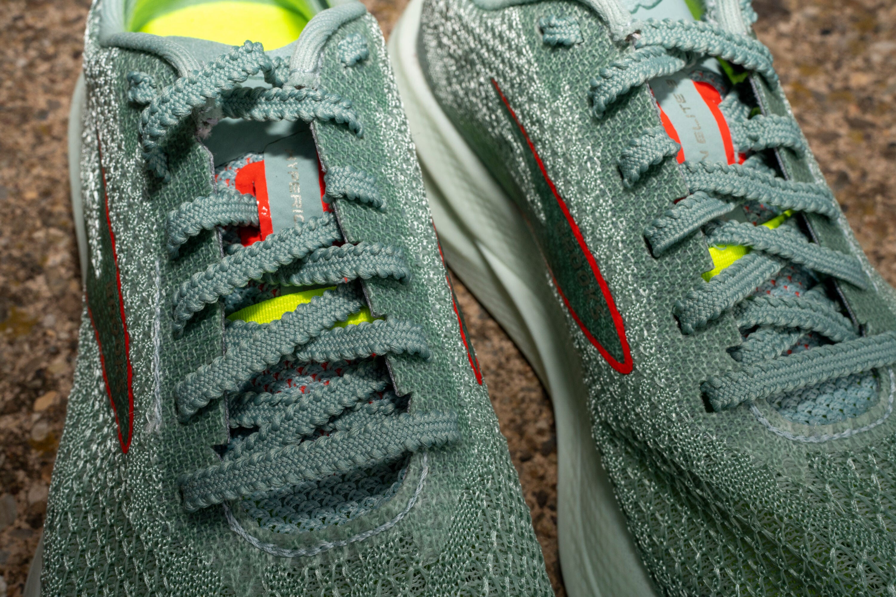 brooks hyperion 3