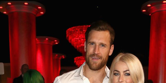 Brooks Laich reveals he cries 'all the time and it's wonderful' since his  split from Julianne Hough