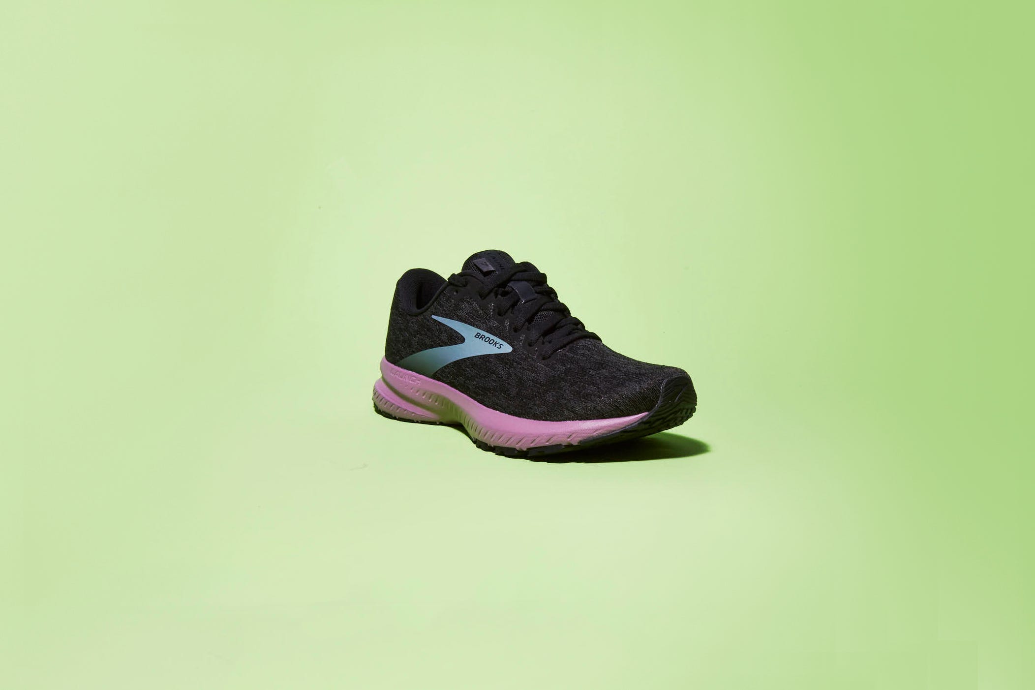 Footwear, Shoe, White, Sportswear, Walking shoe, Violet, Outdoor shoe, Purple, Running shoe, Athletic shoe, 