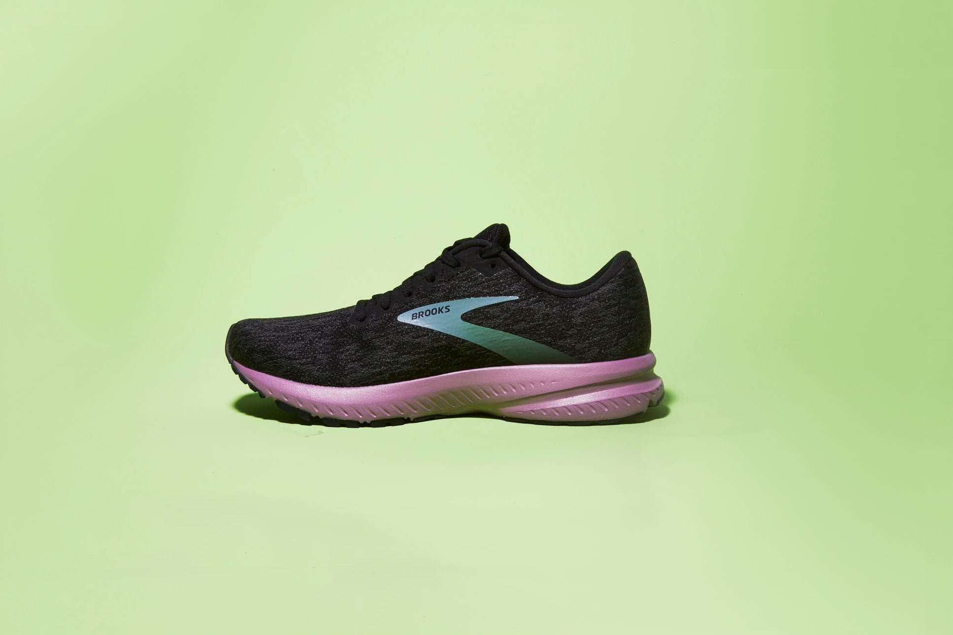 Footwear, Shoe, Sportswear, Running shoe, Walking shoe, Violet, Nike free, Outdoor shoe, Athletic shoe, Cross training shoe, 