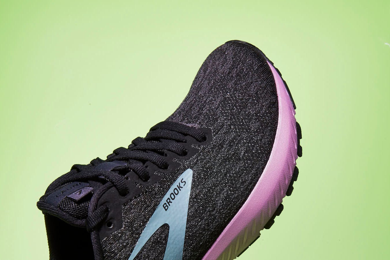 Footwear, Black, White, Shoe, Violet, Purple, Sportswear, Sneakers, Pink, Walking shoe, 