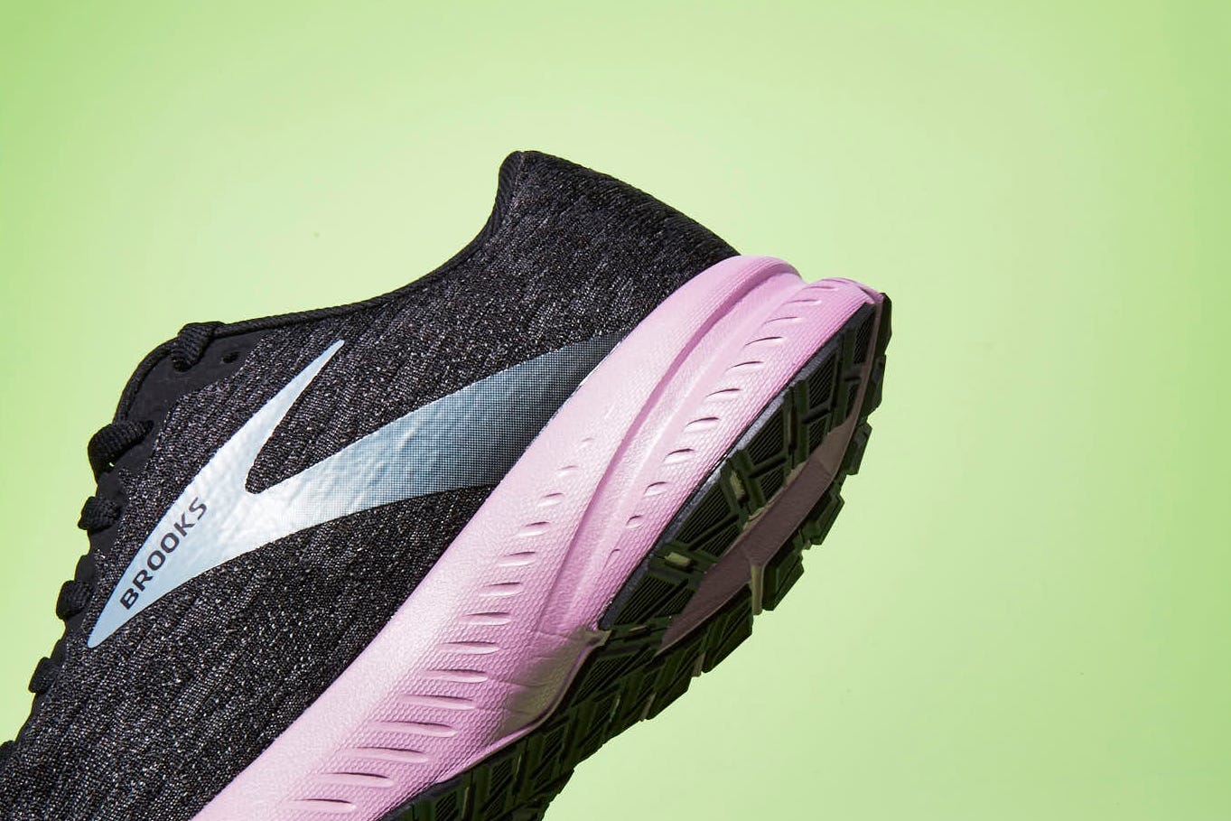 White, Footwear, Black, Violet, Shoe, Pink, Purple, Running shoe, Athletic shoe, Sportswear, 