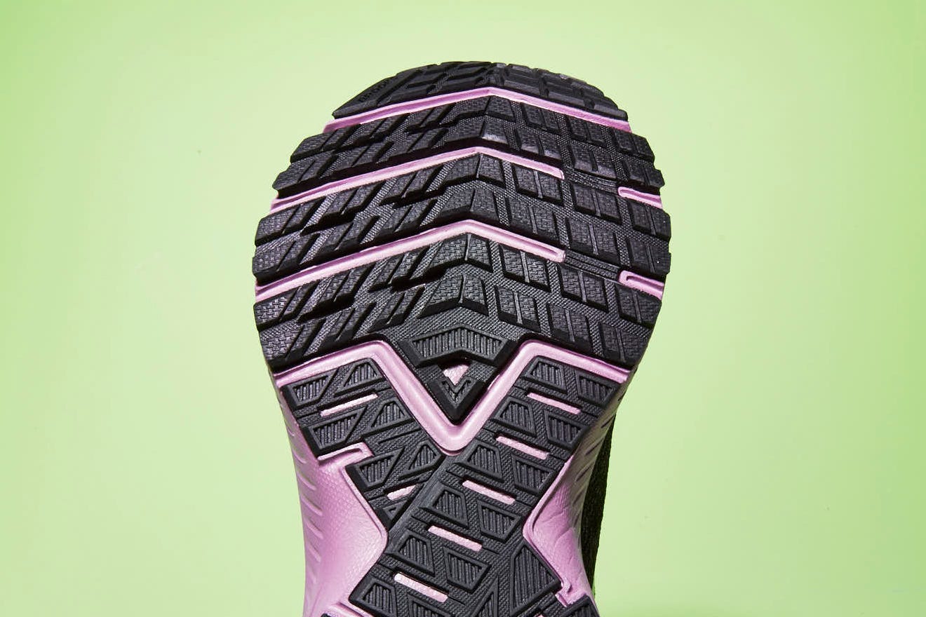 Violet, Footwear, Purple, Shoe, Magenta, Illustration, Athletic shoe, 