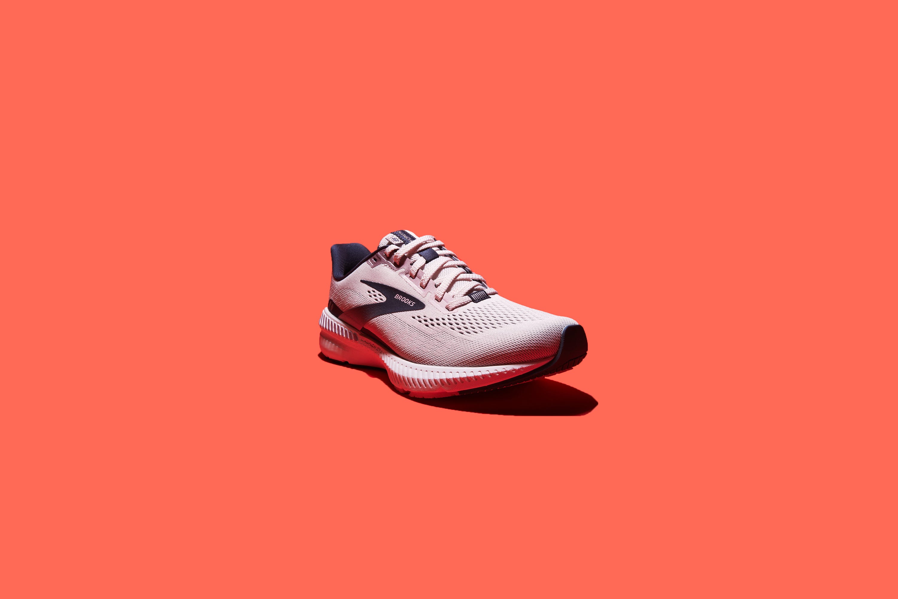 brooks launch gts 8