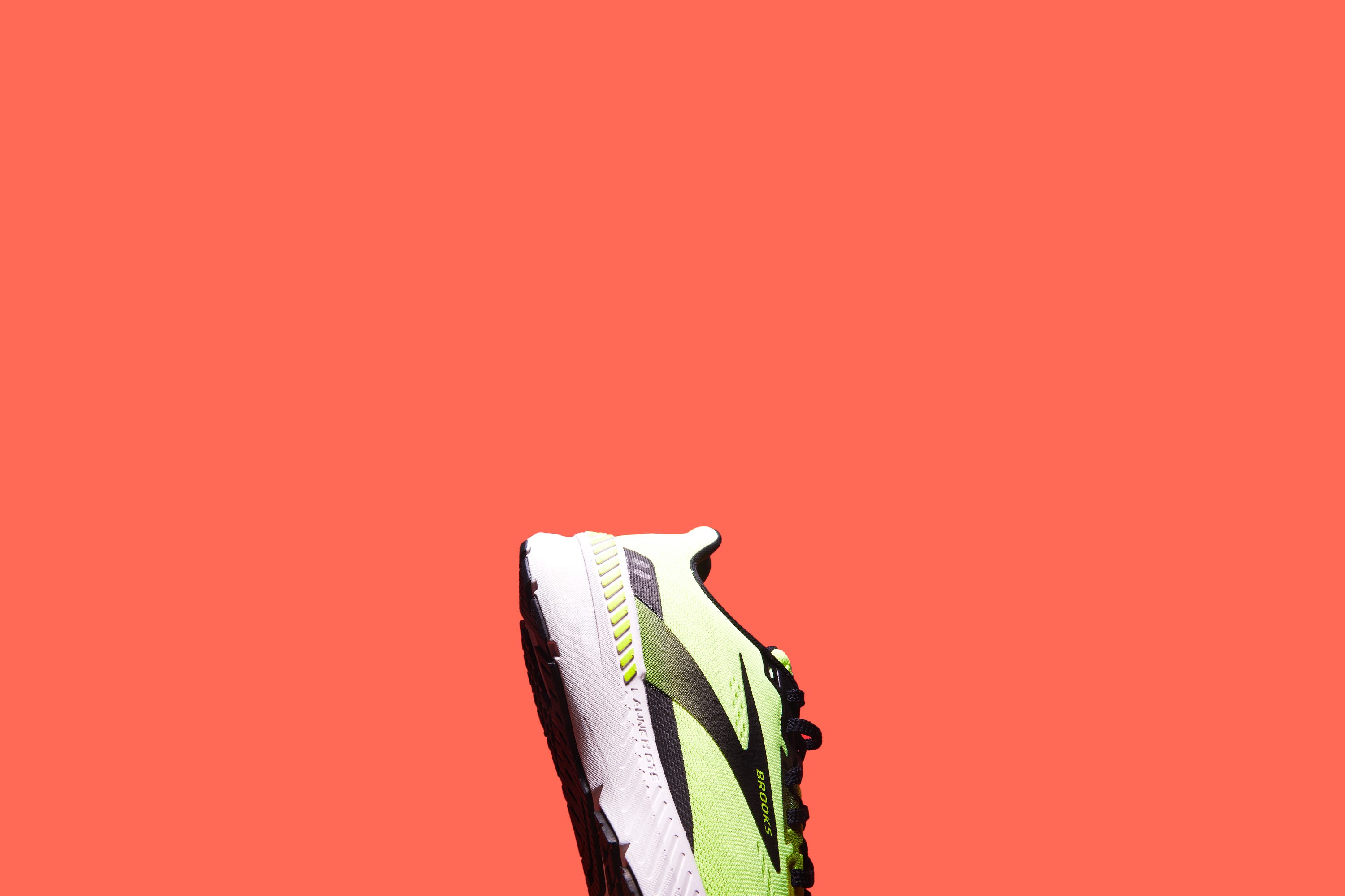 brooks launch gts 8