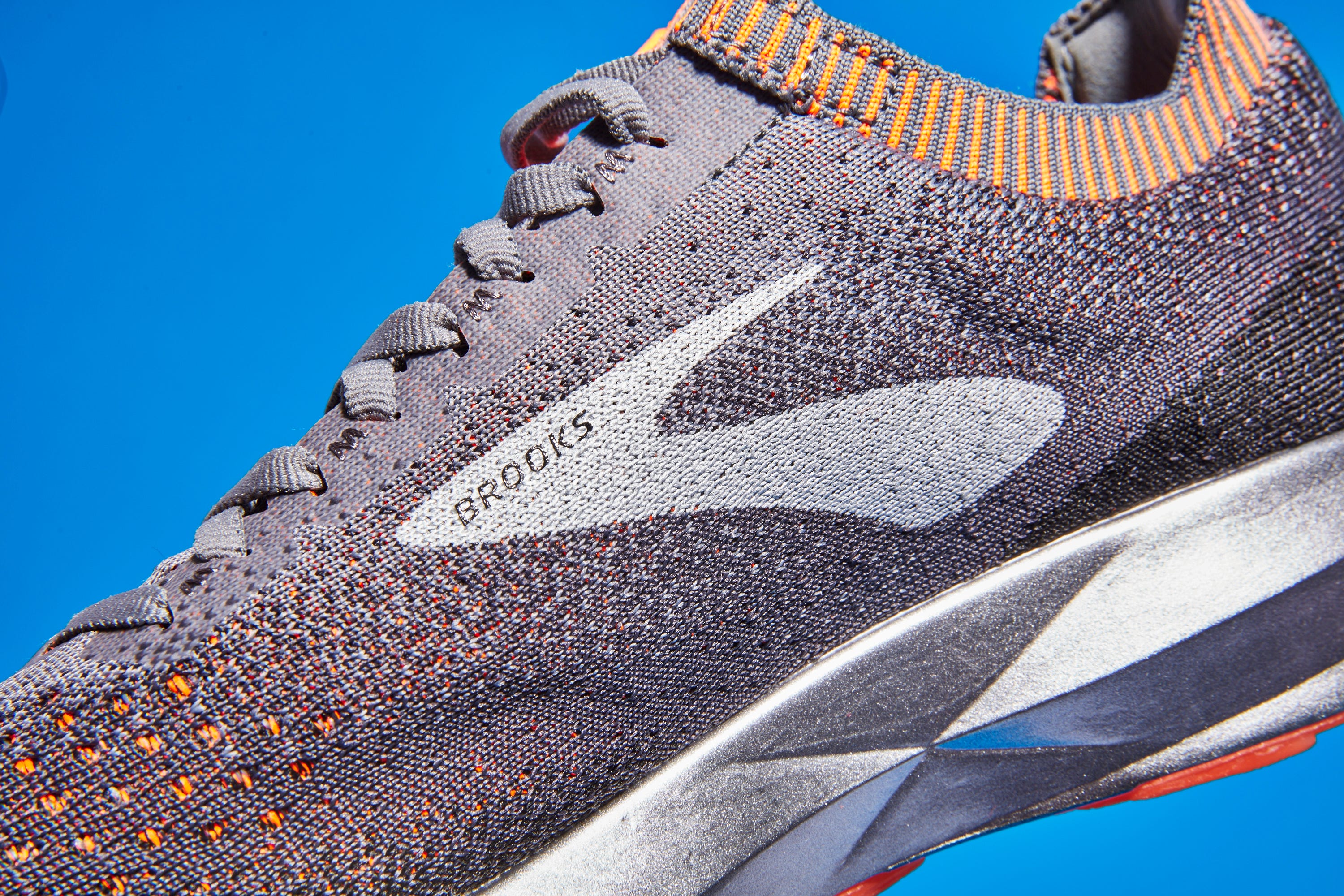 Brooks Levitate 2