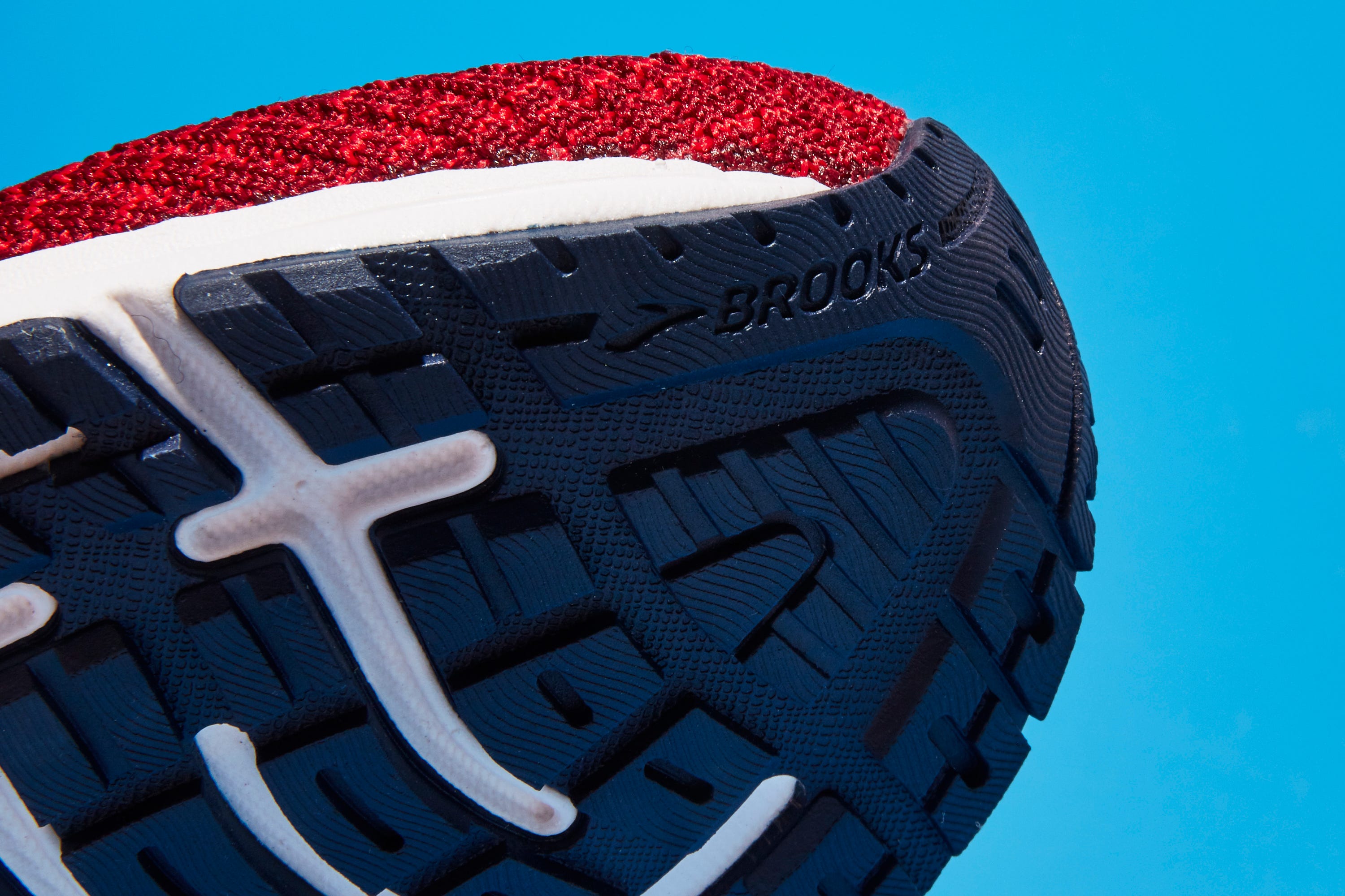 Blue, Footwear, Red, Shoe, Tire, Carmine, Electric blue, Automotive tire, Athletic shoe, 