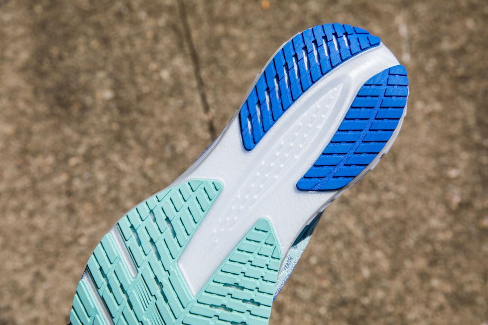brooks revel 7 and brooks launch