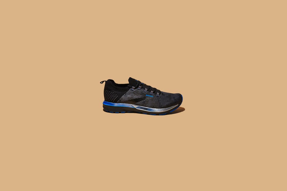 Footwear, Shoe, Sportswear, Outdoor shoe, Walking shoe, Sneakers, Athletic shoe, Running shoe, Cross training shoe, Brand, 