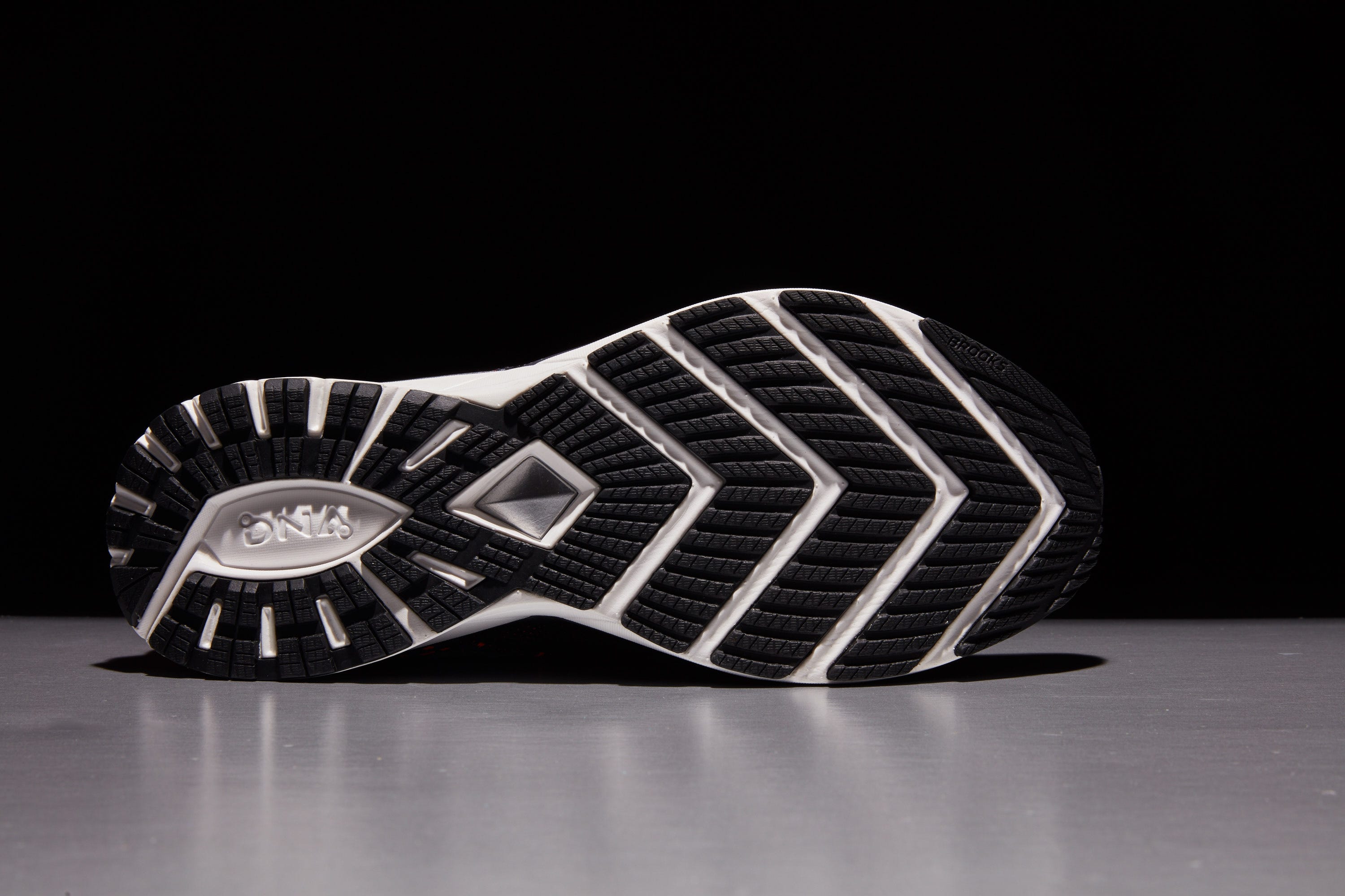 Brooks Ricochet