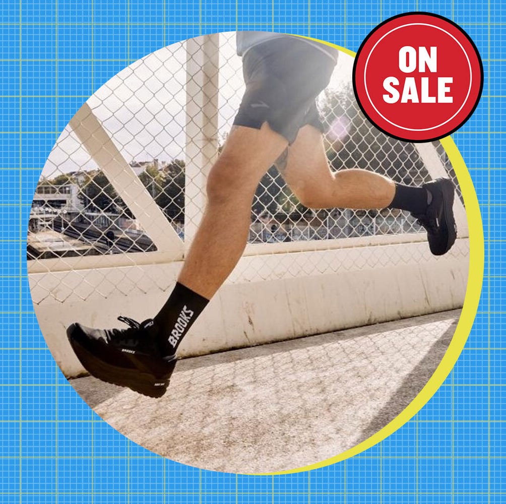 Brooks Is Doing A Massive Summer Sale. Here Are Our Editors' Favorite Deals.