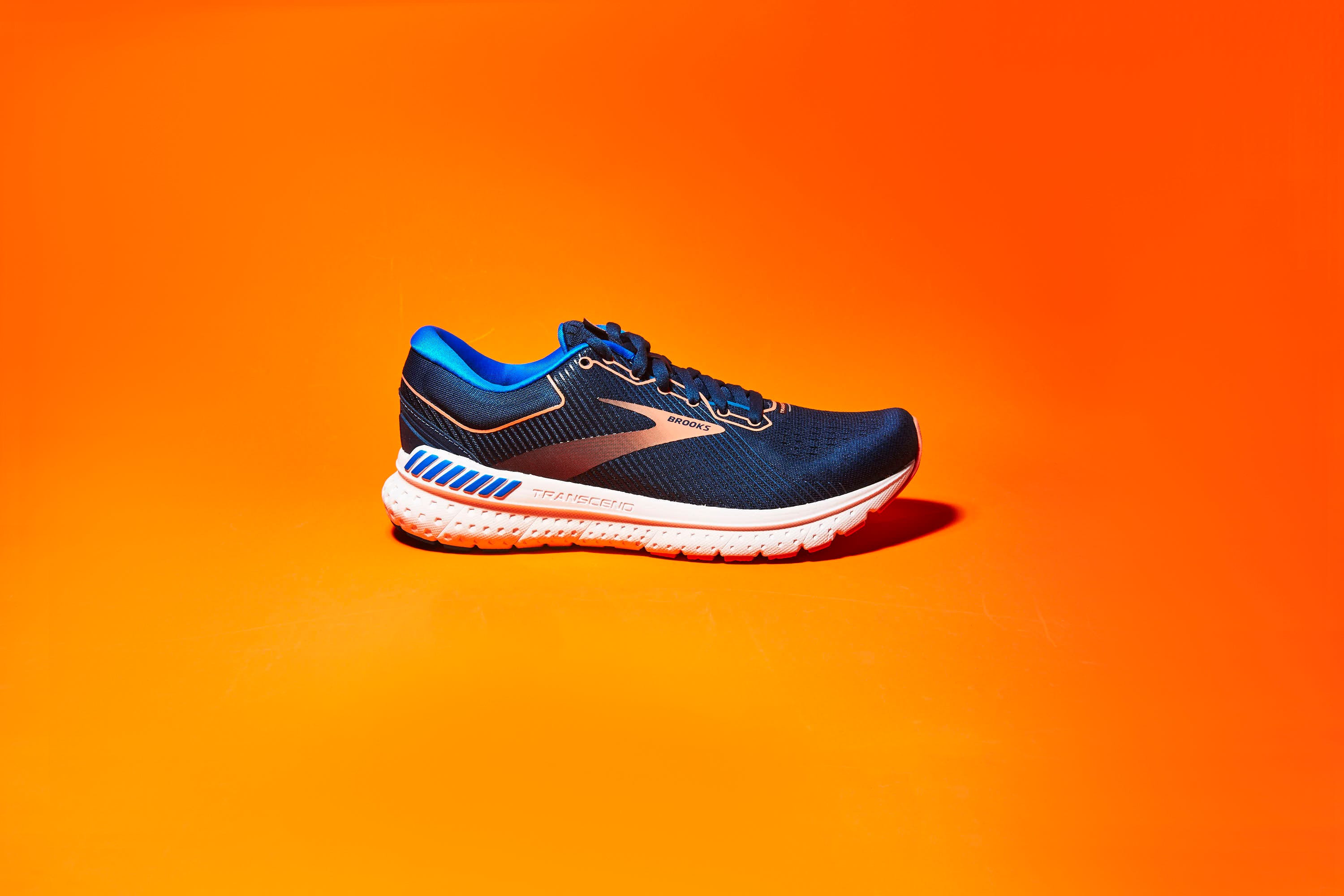 Shoe, Footwear, Running shoe, Outdoor shoe, Orange, Sneakers, Athletic shoe, Walking shoe, Cross training shoe, Sportswear, 