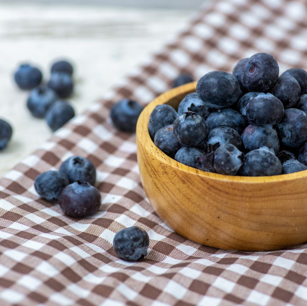 summer superfoods blueberries