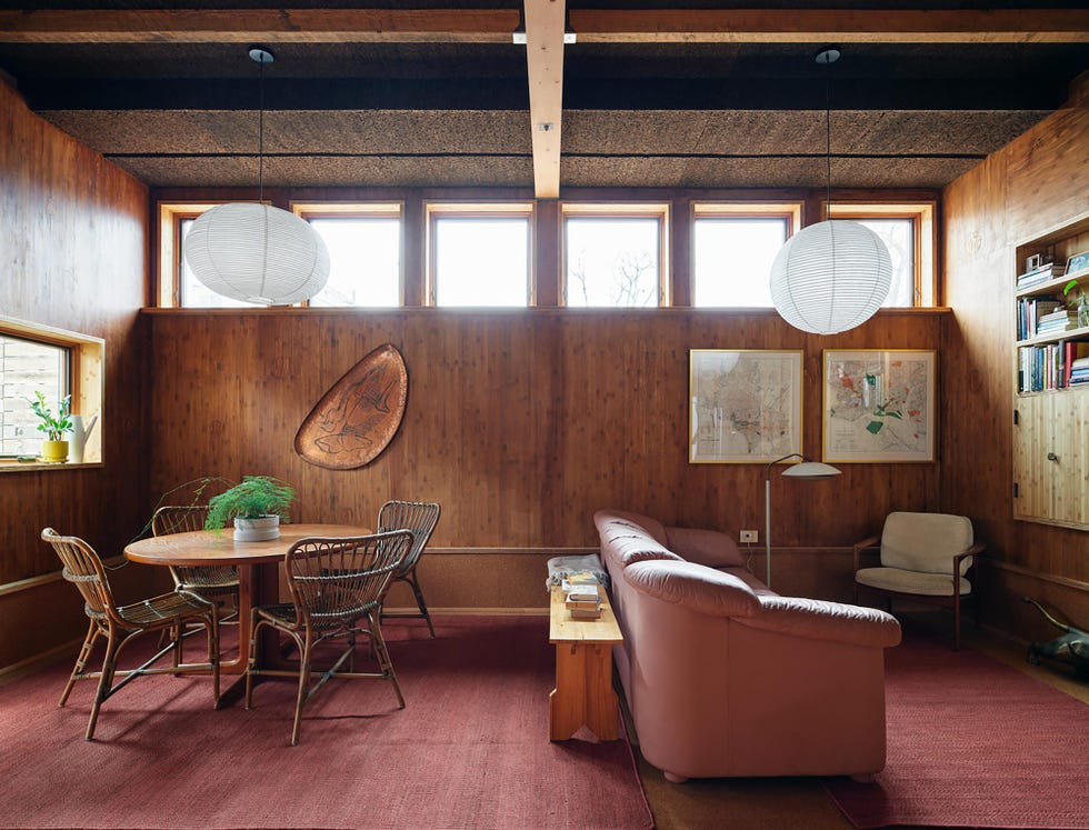 arquitectura consciente y sostenibilidad desde la fachada en este hogar familiar y eficiente