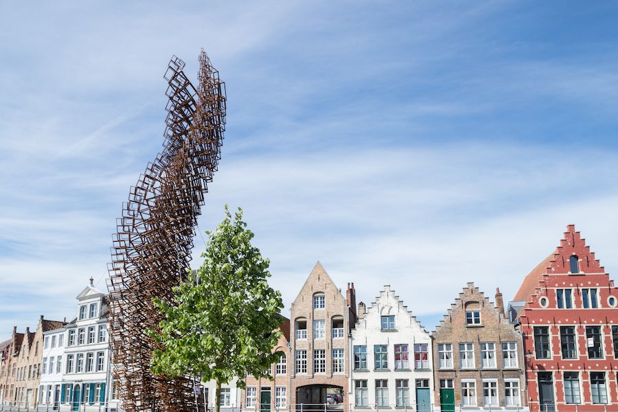 A Bruges  si svolge la Triennale di arte e architettura
