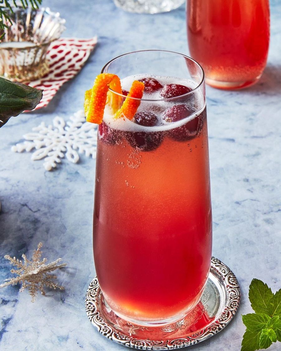brunch cocktails cranberry mimosas