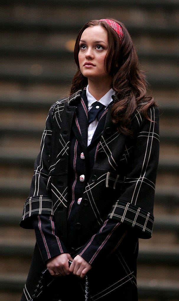 leighton meester as blair waldorf on location for 'gossip girl' on november 26, 2007 in new york city, new york