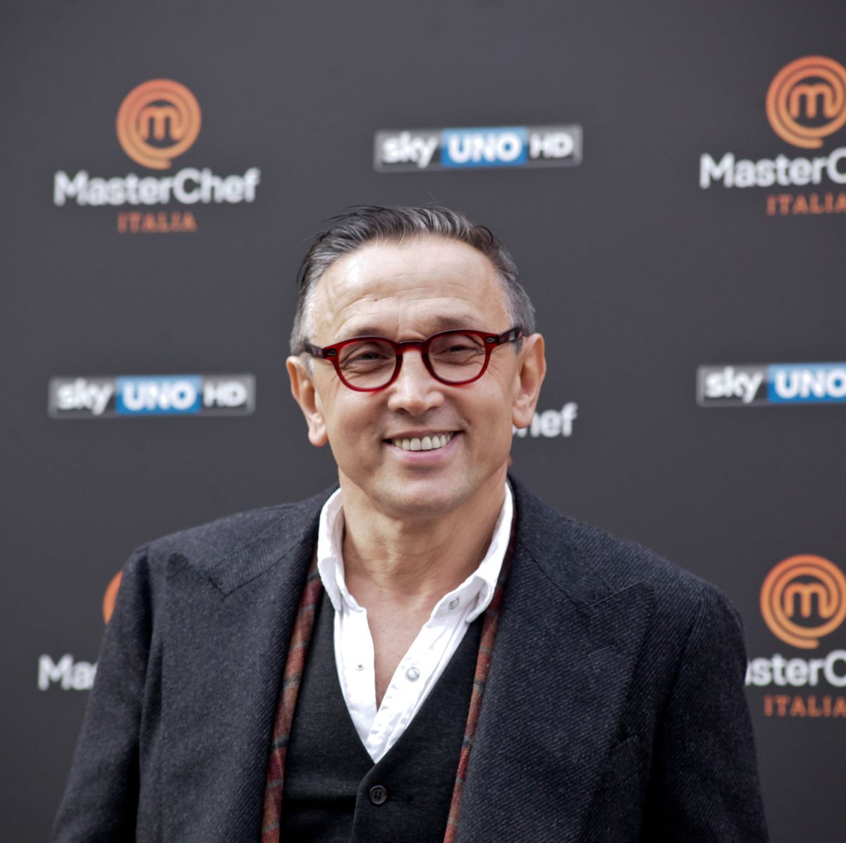 https://hips.hearstapps.com/hmg-prod/images/bruno-barbieri-during-the-press-conference-of-masterchef-news-photo-1651243739.jpg?crop=0.669xw:1.00xh;0.166xw,0&resize=1200:*