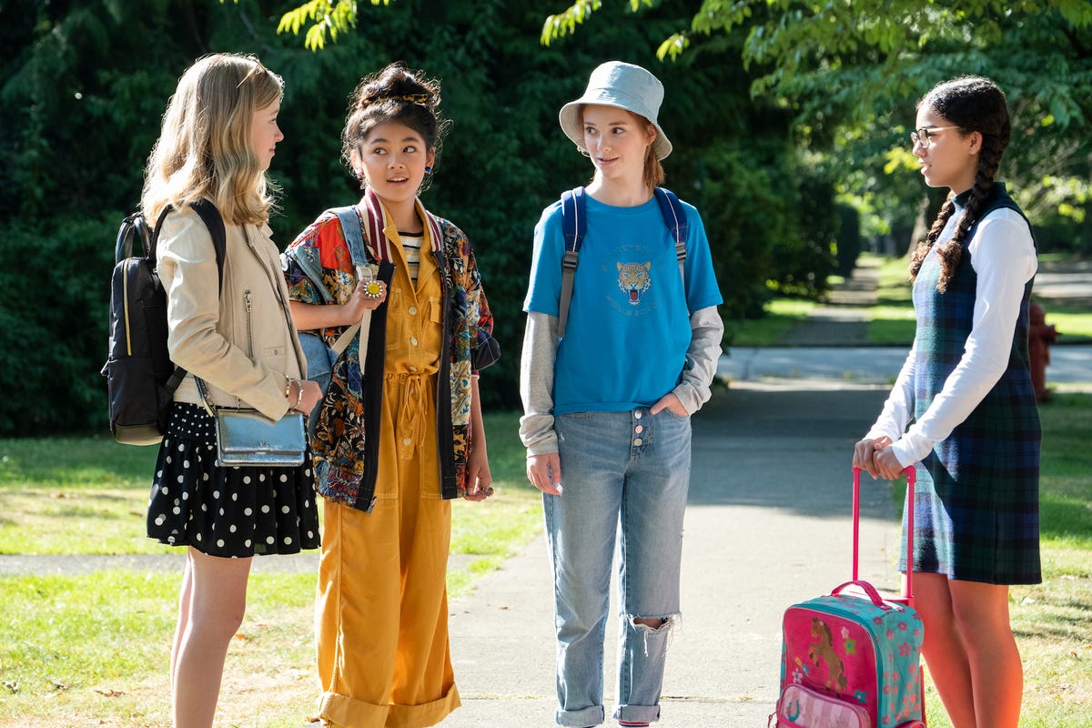 The Best Outfits From Netflix's 'The Baby-Sitters Club