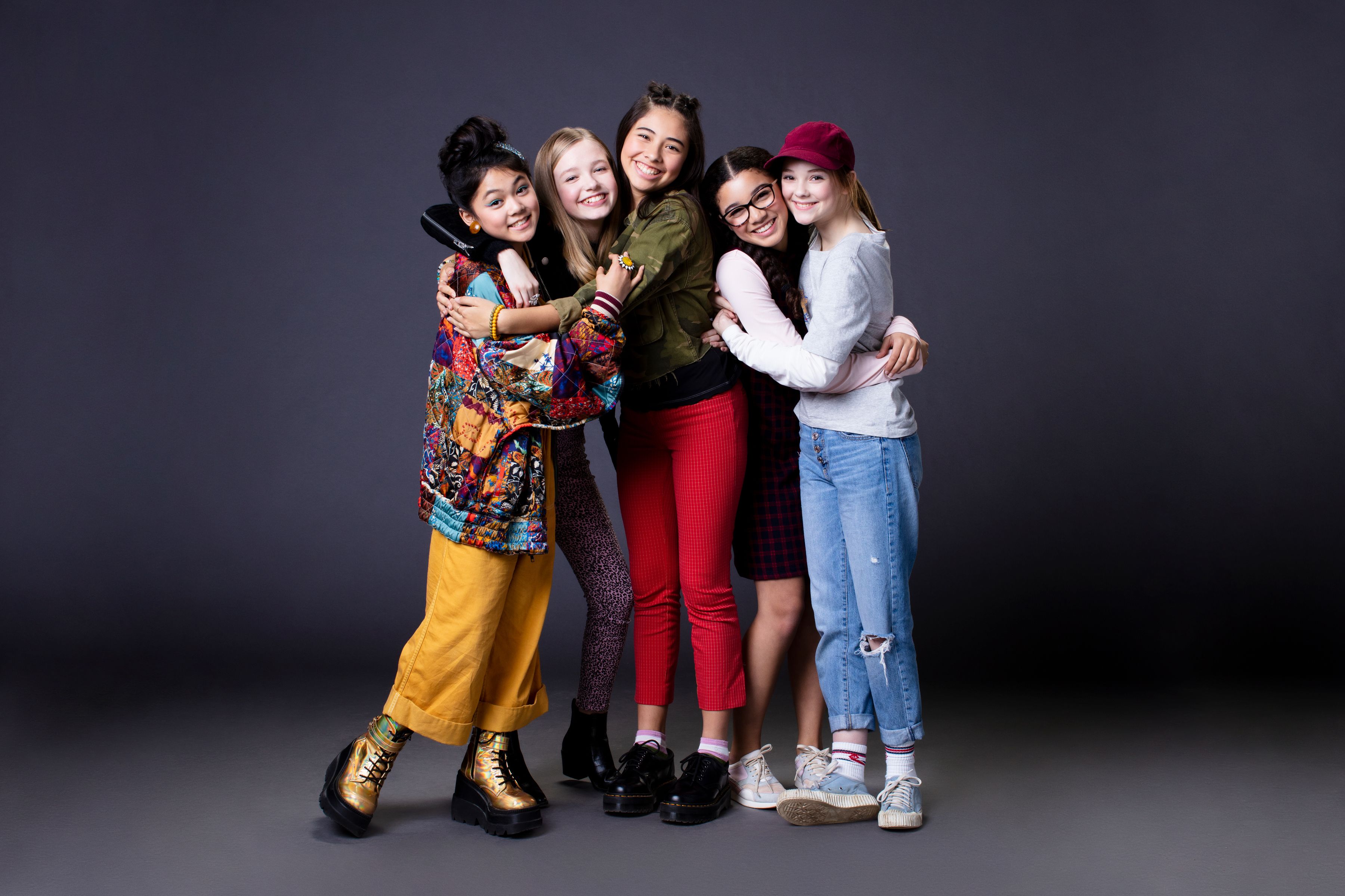 Exclusive: Meet the Cast of Netflix's "The Baby-Sitters Club" - Who are the Characters in Netflix's "The Baby-Sitters Club"