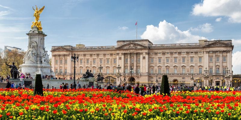 Royal jobs: Buckingham Palace is looking for a live-in chef