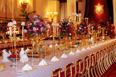 Decoration, Wedding banquet, Function hall, Event, Wedding reception, Floristry, Ballroom, Banquet, Floral design, Rehearsal dinner, 