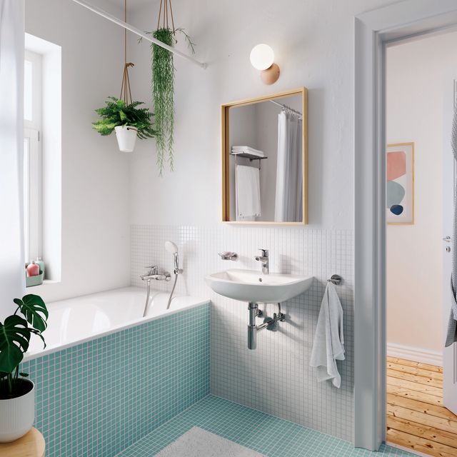 The Best Small Bathroom Ideas to Make the Most of Space  Simple small  bathroom ideas, Bathroom interior design, Small bathroom redo