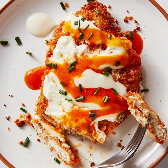 crispy chicken pieces covered in mozzarella and buffalo sauce