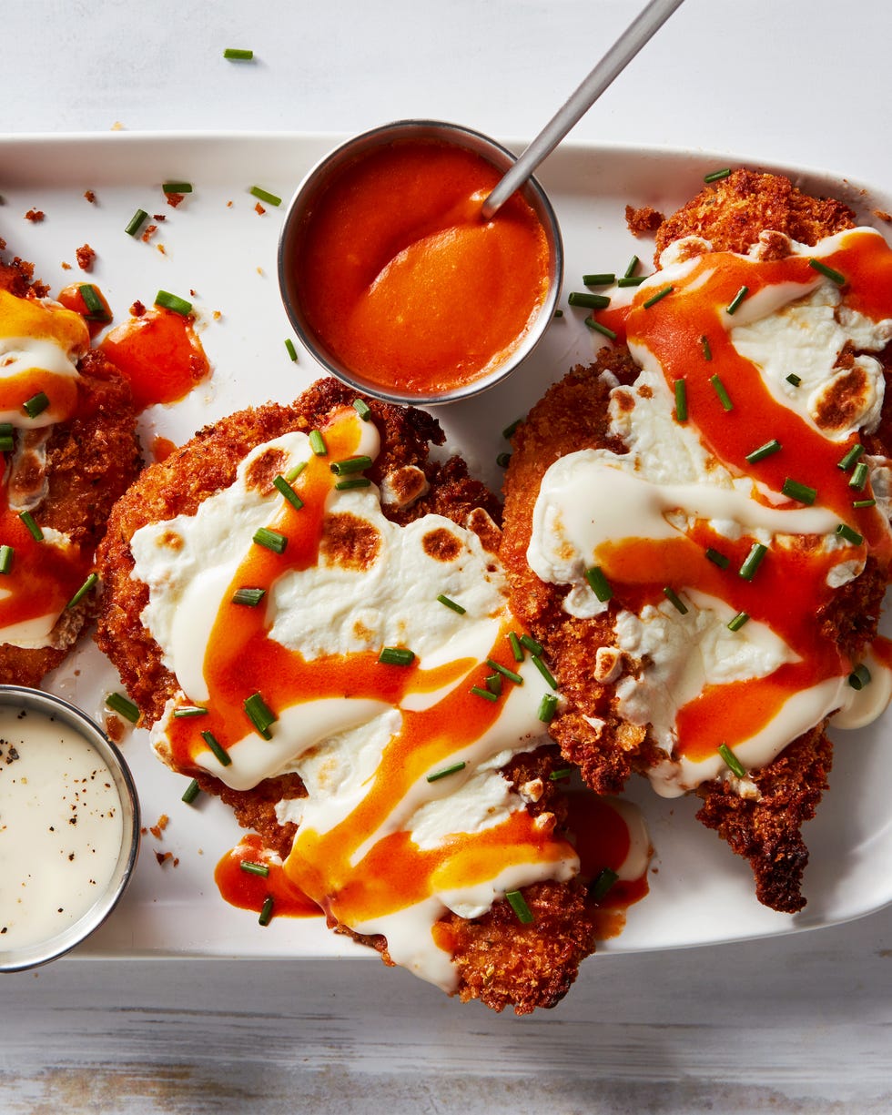crispy chicken pieces covered in mozzarella and buffalo sauce