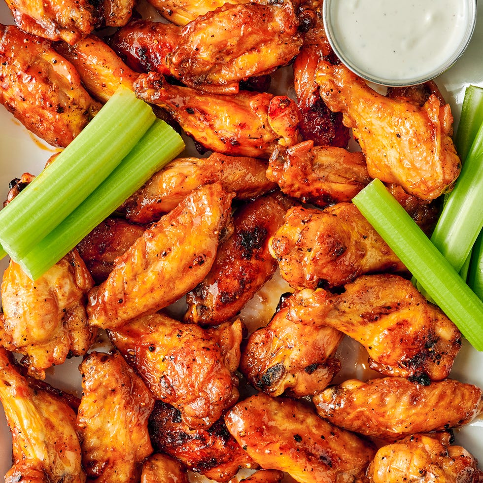 baked chicken wings with buffalo sauce