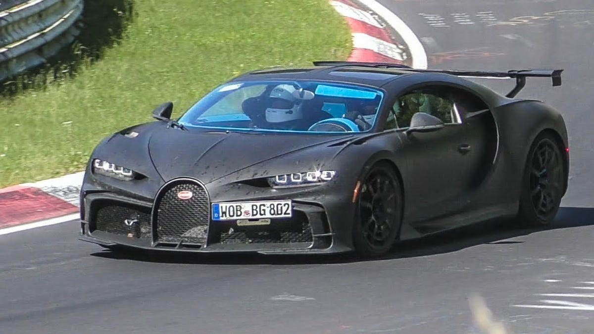 Bugatti Chiron Pur Sport Test Mule Spotted on the Nurburgring