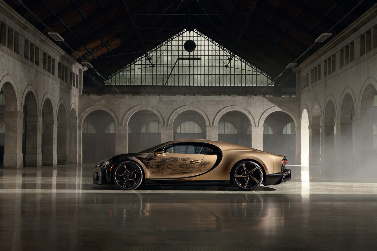 Bugatti Chiron Super Sport Golden Era Is A One-Off Masterpiece