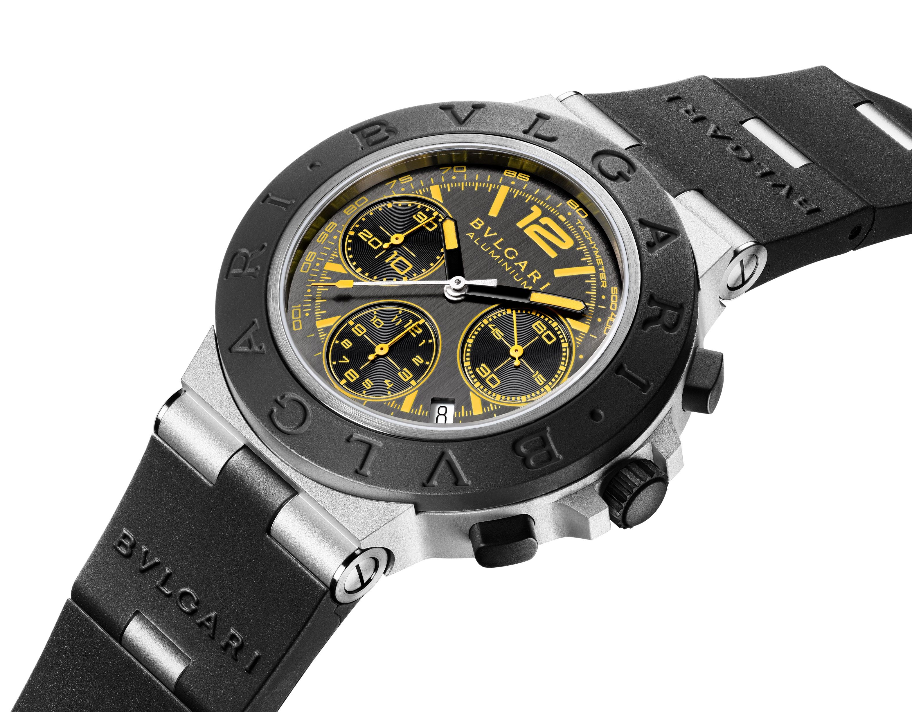 ブルガリ　BVLGARI アルミ　クロノグラフ ブルガリ アルミニウムからの新作～ブラックとホワイトの新しい