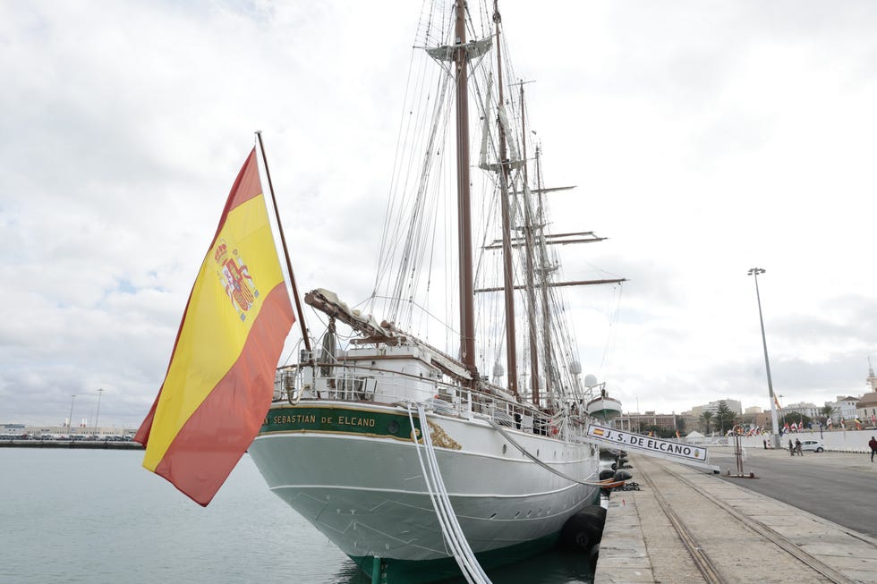 buque escuela juan sebastian elcano
