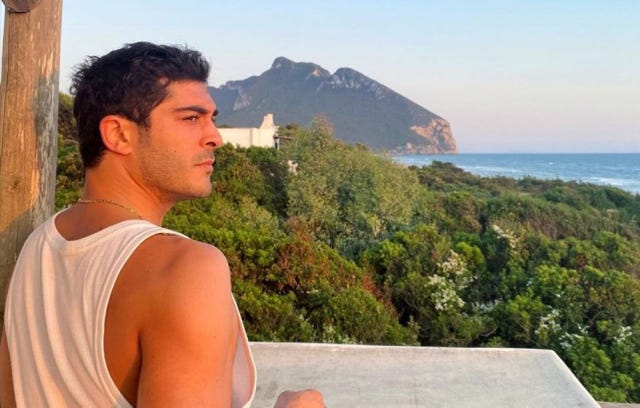 burak deniz italia