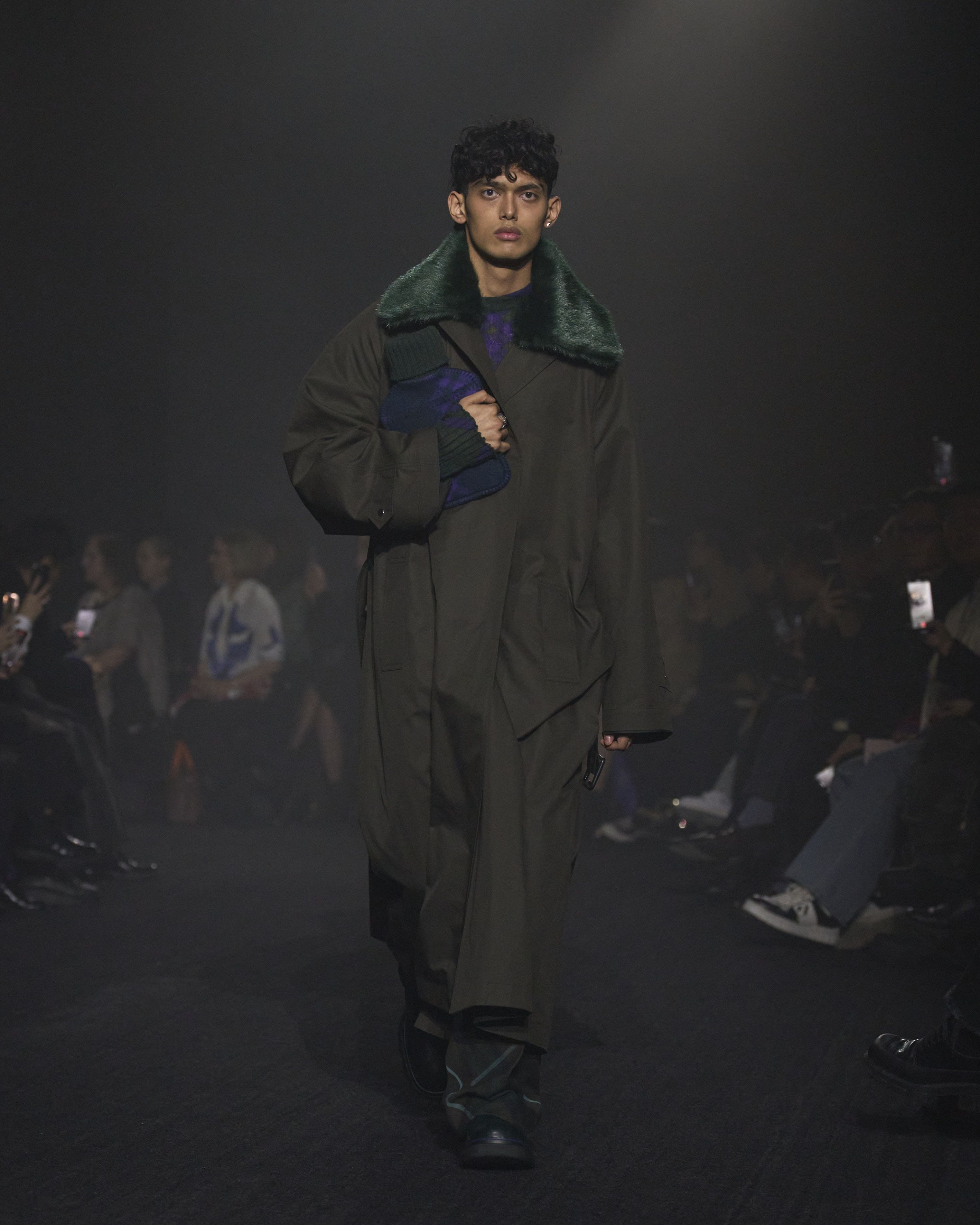 全国送料無料の通販 バーバリー（BURBERRY）2023秋冬コレクション ファッション | 置物