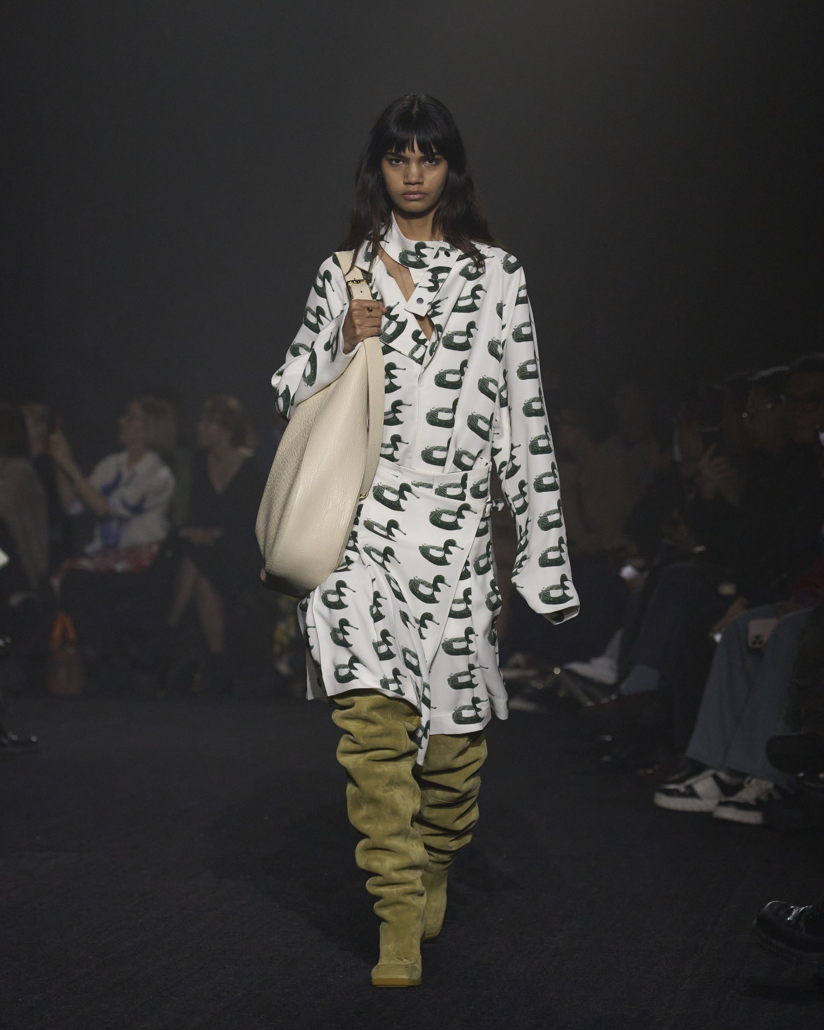 バーバリー（BURBERRY）2023秋冬コレクション | ファッション