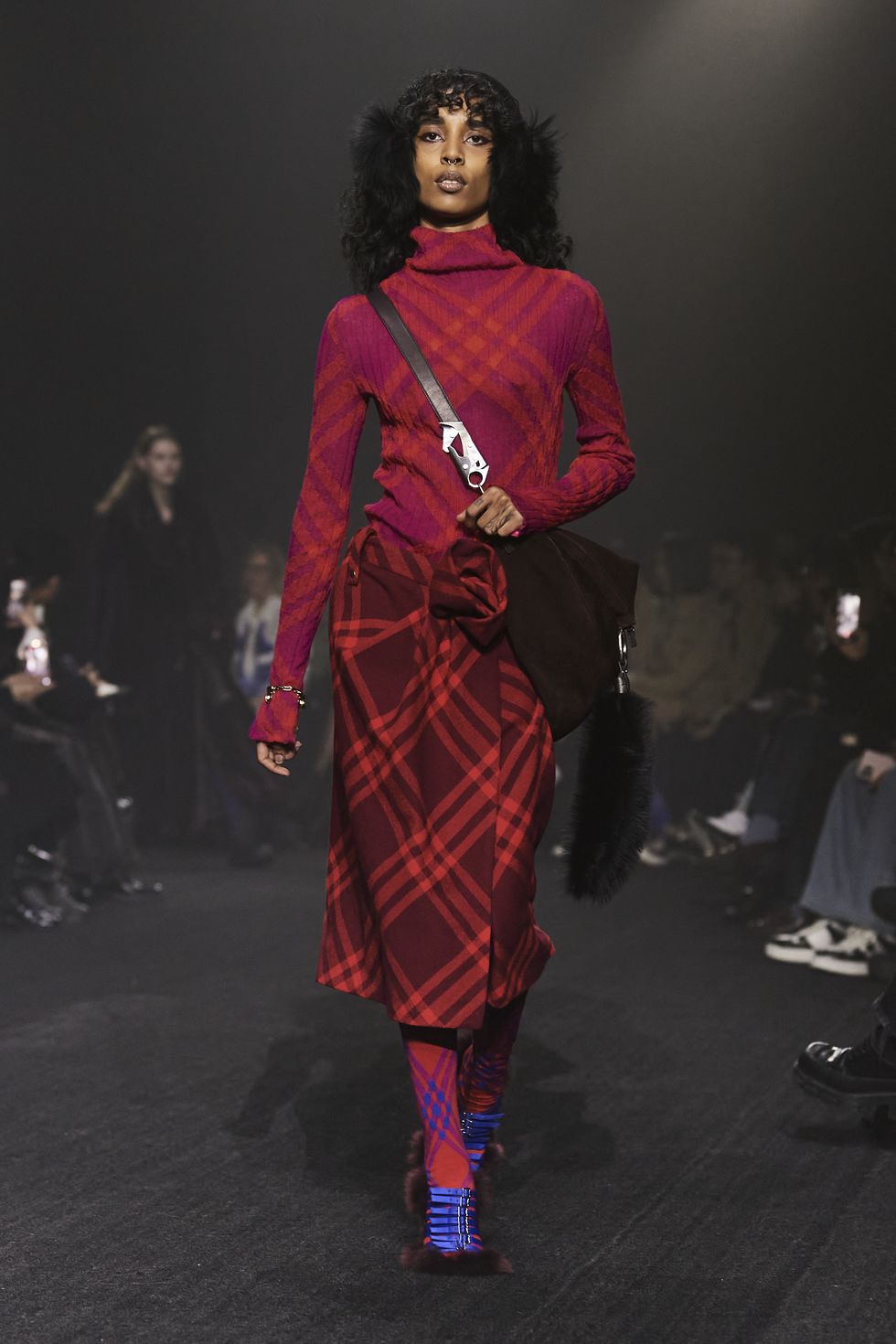 Burberry Fall Winter 2022/23 women's new collection