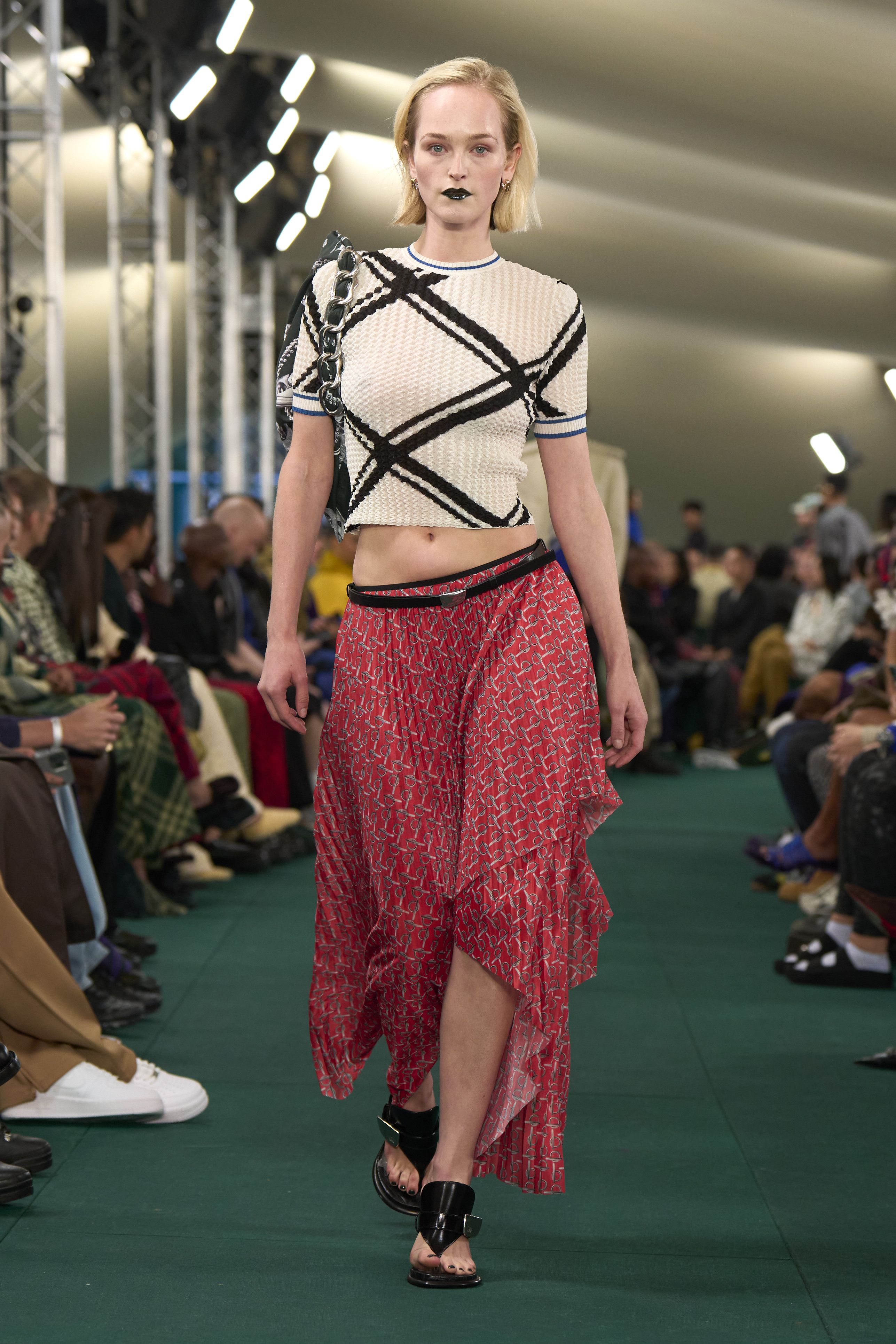 バーバリー(BURBERRY)2024春夏コレクション | ファッション バーバリー(BURBERRY)2024春夏コレクション | ファッション