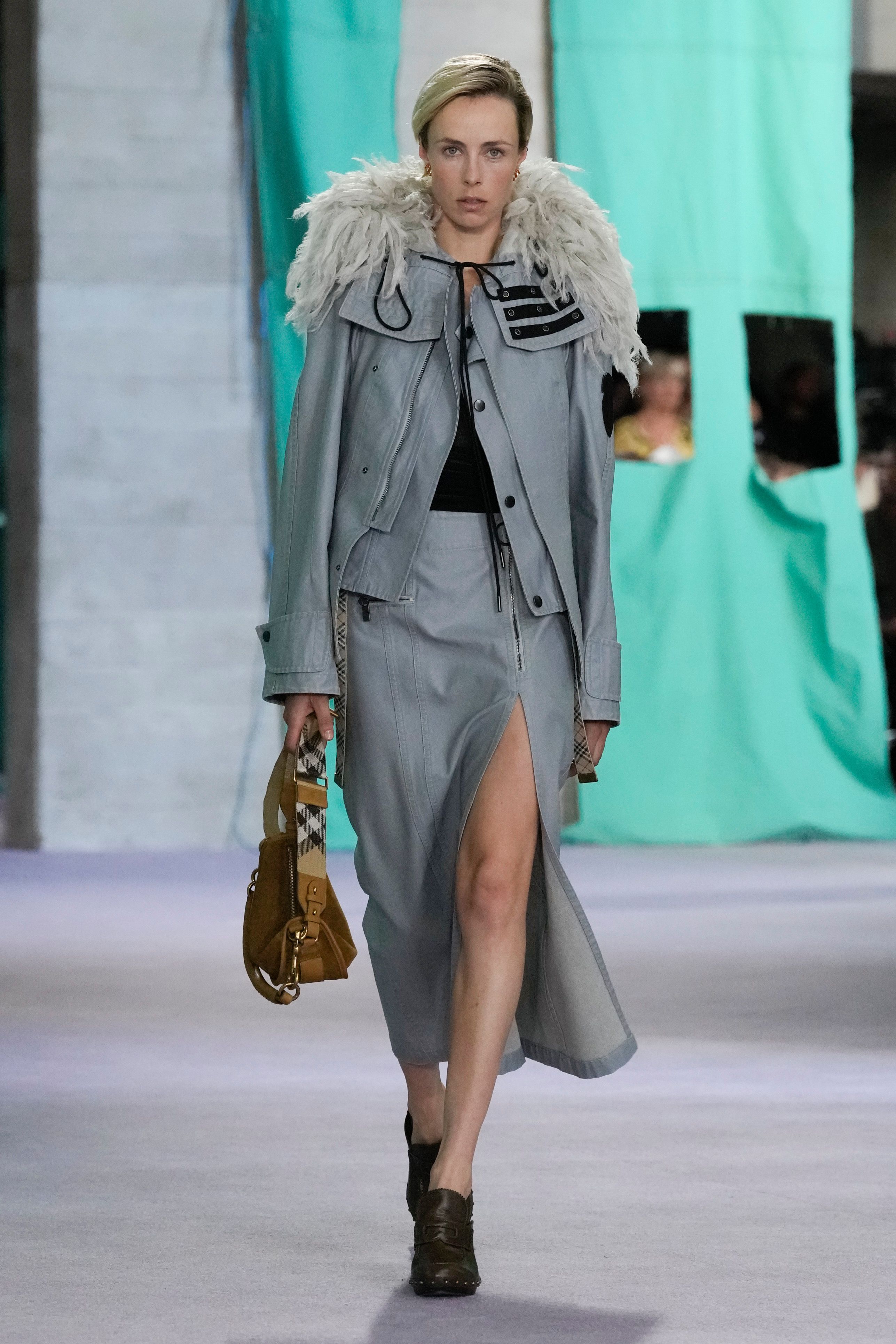 バーバリー（BURBERRY）」2025春夏コレクション | ファッション