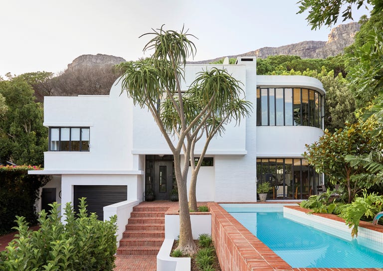 This Bauhaus Style Home In Cape Town Is Full Of Bright Ideas | Bauhaus