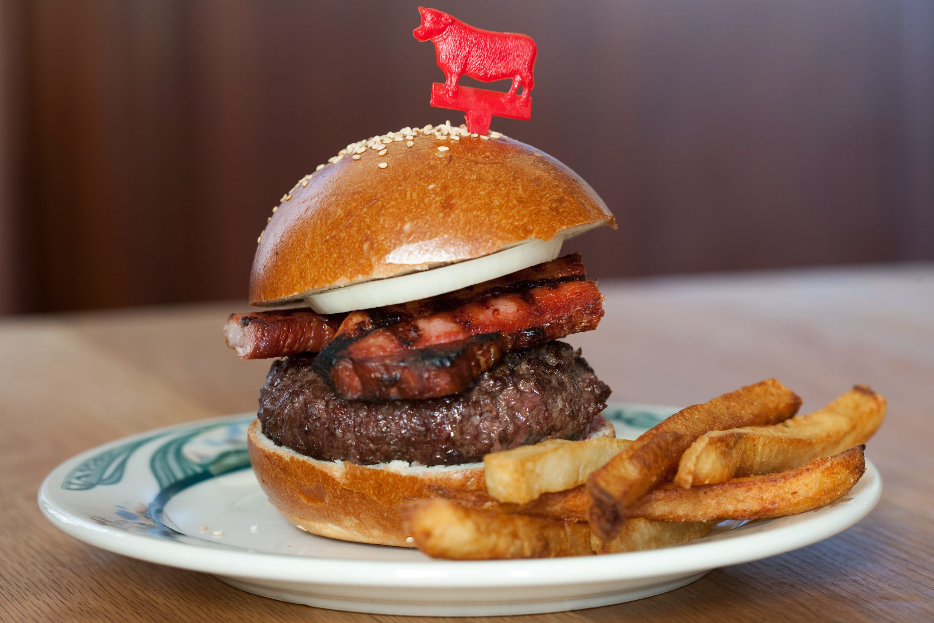 The 7 Best Tavern-Style Burgers in America