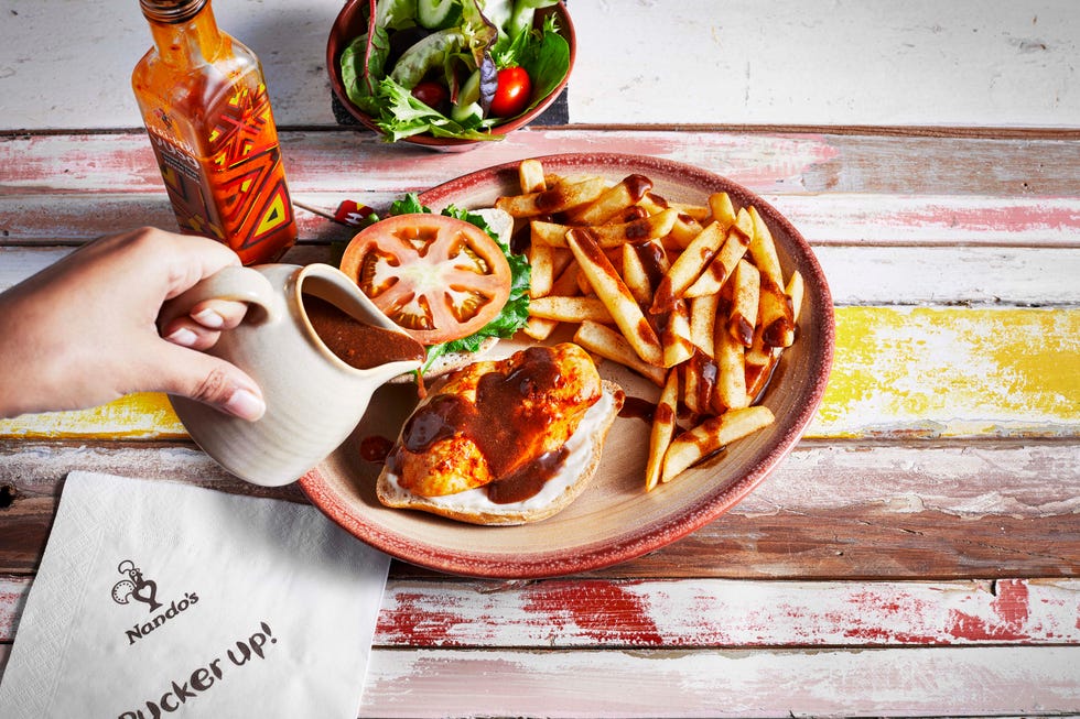 Nando's are doing PERi-PERi chicken gravy now and omg