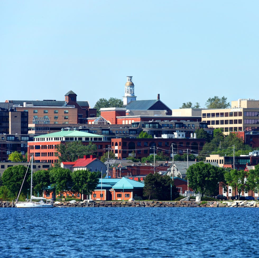 Burlington skyline on the banks of Lake Champlain burlington skyline on the banks of lake champlain
