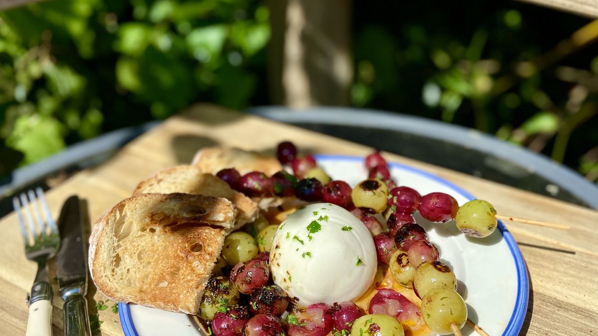 preview for Burrata And BBQ Grapes