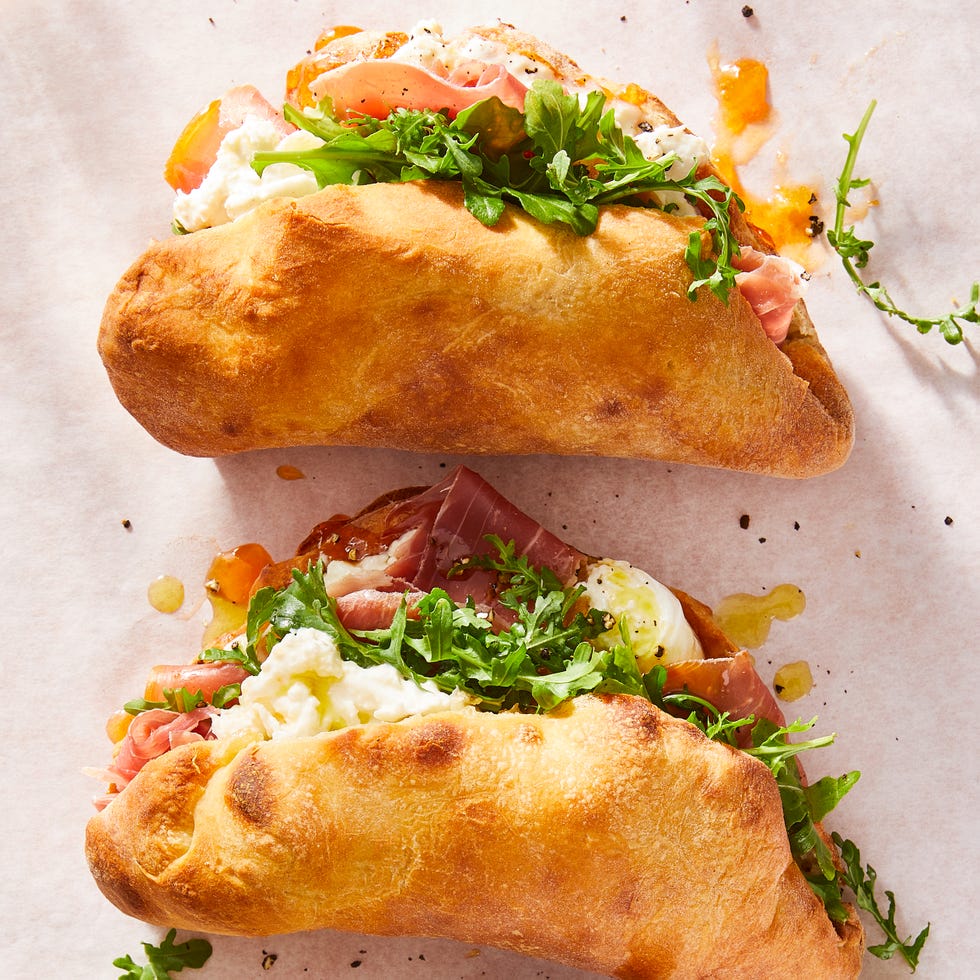 burrata pizza sandwich