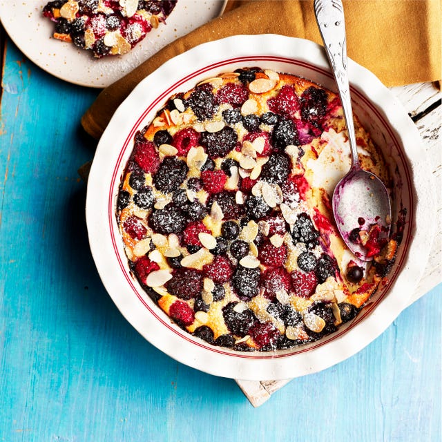 bursting berry bake