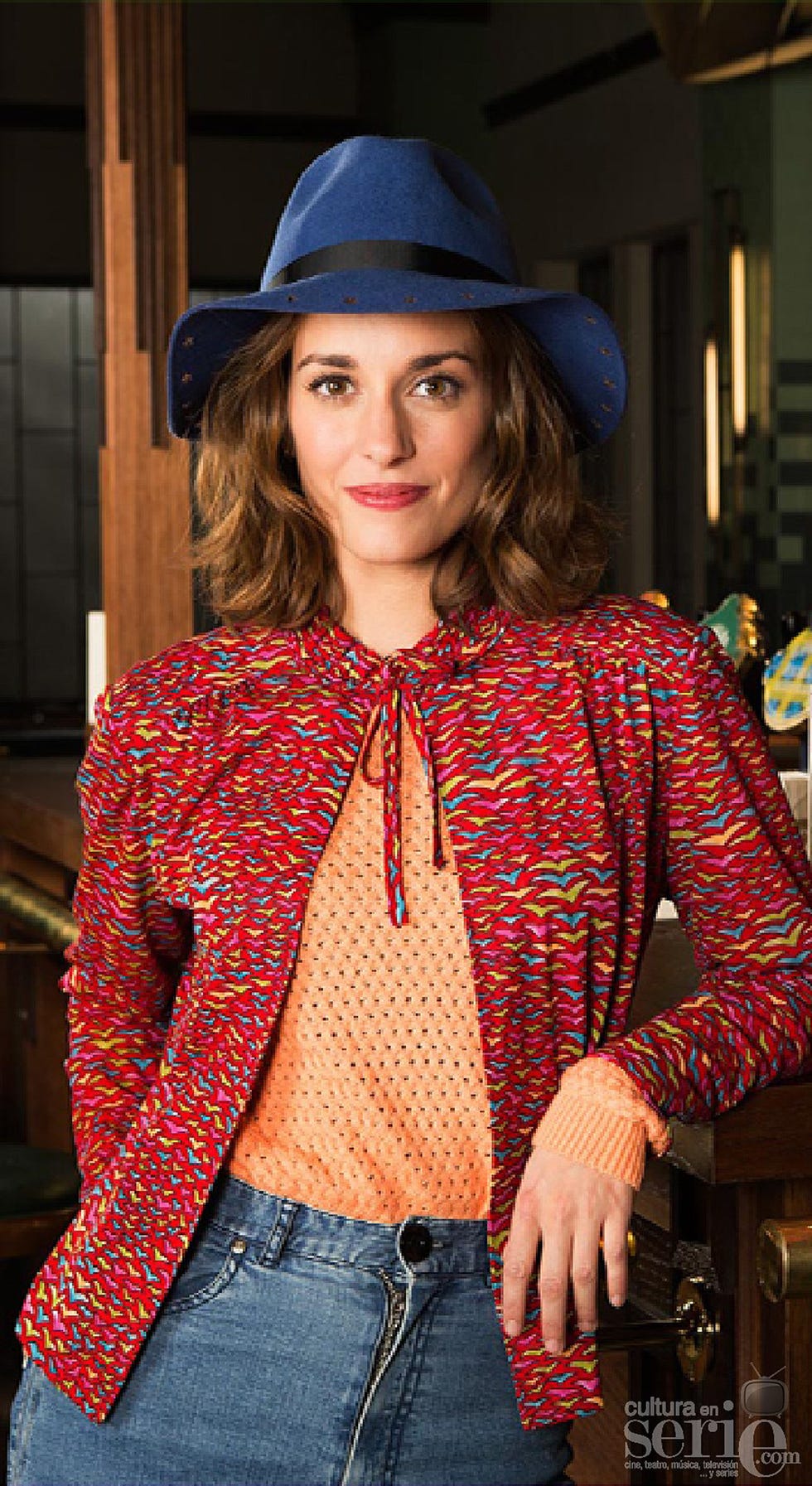 silvia alonso como adela en 'buscando el norte'