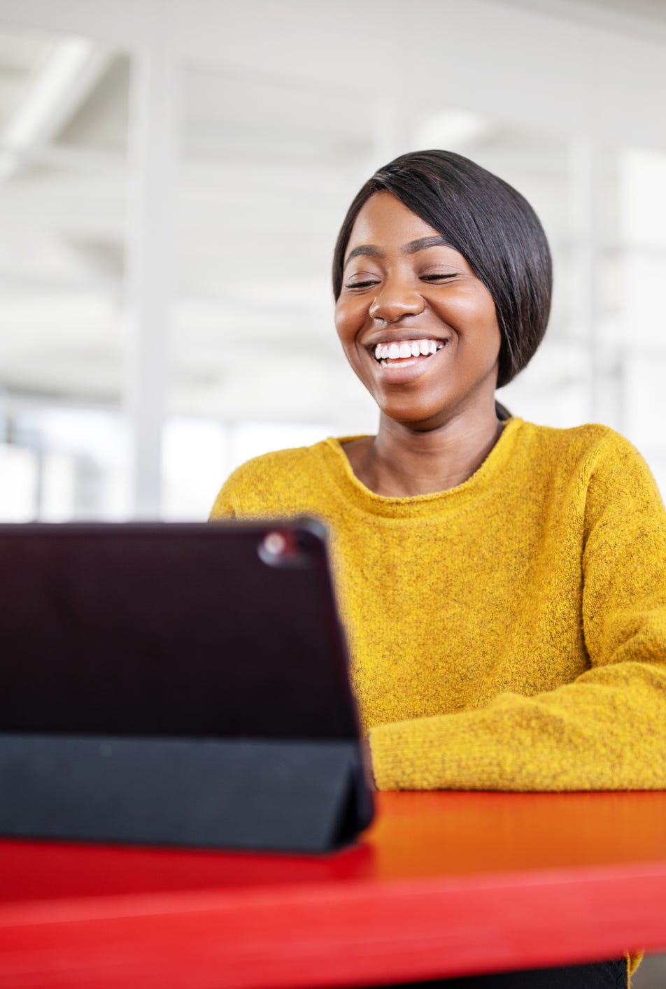 games to play on zoom - Businesswoman on video call during work break