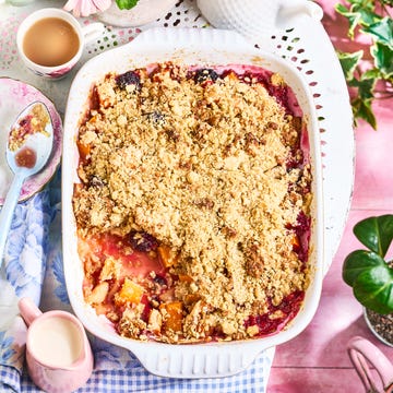 Butternut squash, apple and blackberry crumble recipe butternut squash, apple and blackberry crumble recipe